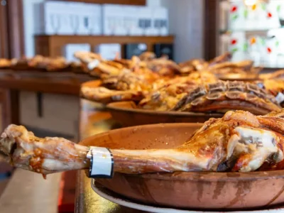 castillo-de-izan-comidas-y-cenas-de-empresa-a1-lechazo-asado-castillo-de-izan